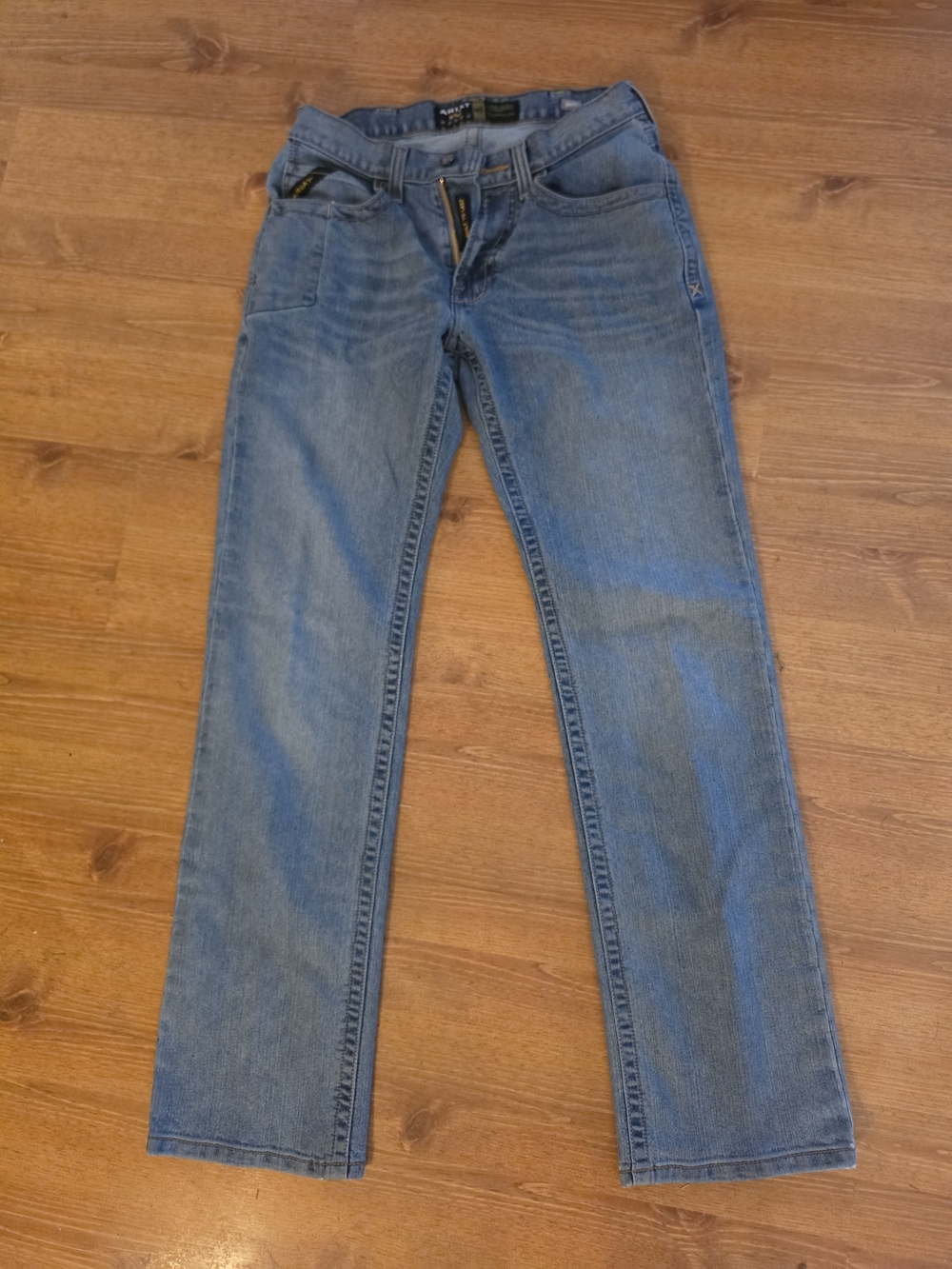 Ariat M5 Men's 30/36 Light Blue Straight Jeans